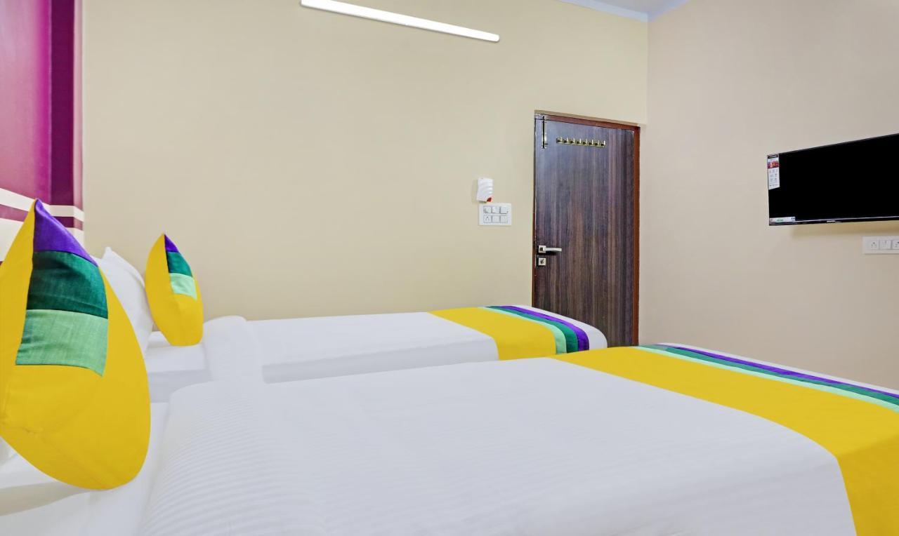 Itsy By Treebo - 99 Inn Raidurg Hyderabad Exterior photo